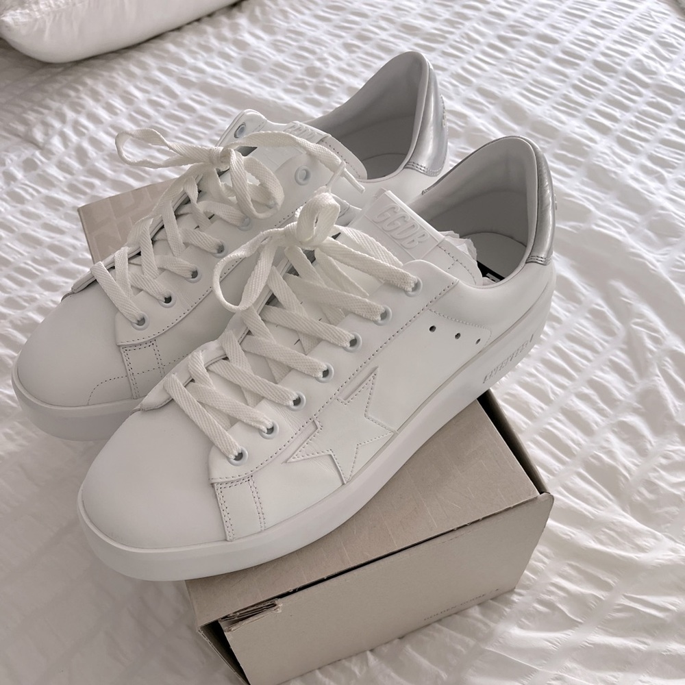 Golden Goose Sneakers